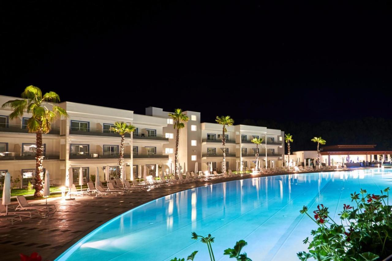 Aldiana Club Calabria Hotel วิลลาเปียนา ภายนอก รูปภาพ